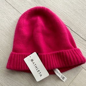 Athleta Cashmere Hat, NEW! Beautiful rich color